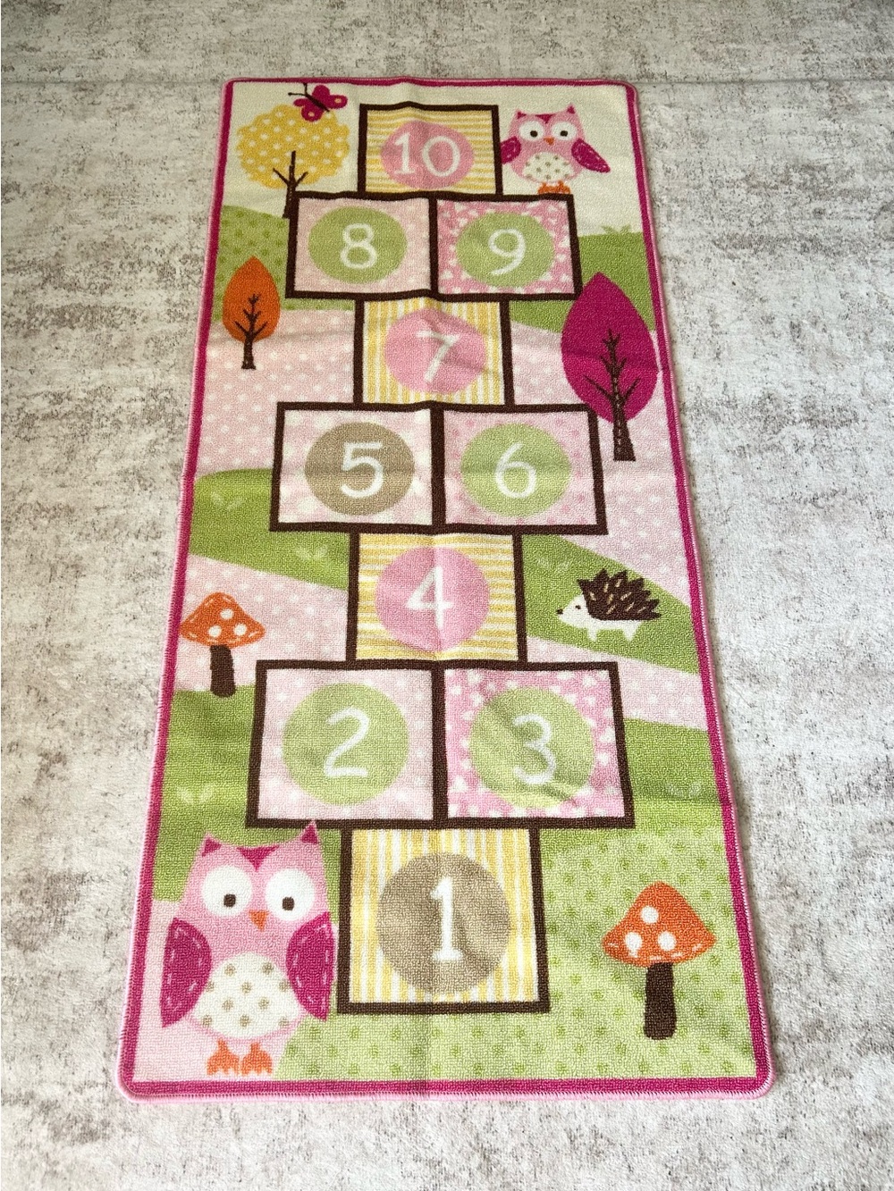 Circo Pink & Green Hopscotch Play Rug Game